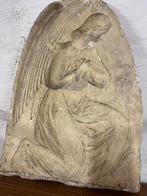 2 antieke plaasteren beelden / platen, Verzamelen, Beelden en Beeldjes, Ophalen of Verzenden, Zo goed als nieuw