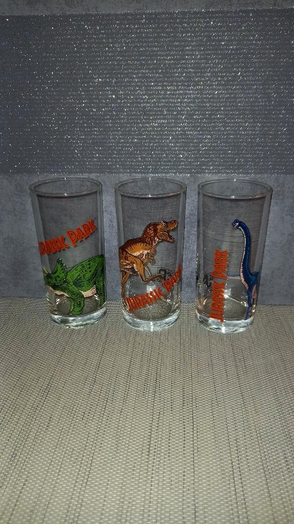 Jurassic Park dino glazen, Verzamelen, Film en Tv, Zo goed als nieuw, Film, Gebruiksvoorwerp, Ophalen of Verzenden