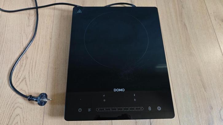 Domo portable 2000w draagbare inductiekookplaat, Elektronische apparatuur, Kookplaten, Zo goed als nieuw, Vrijstaand, Inductie