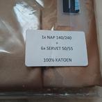 Tafelkleed met 6 bijhorende servietten, Ophalen, Zo goed als nieuw