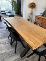 Table en bois massif, Maison & Meubles, Cinq personnes ou plus, Comme neuf, Enlèvement, Chêne