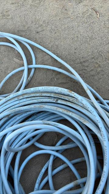 Liycy kabel, een 10tal meters beschikbaar voor biedingen