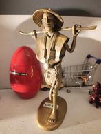 Statue en bronze, Enlèvement, Bronze