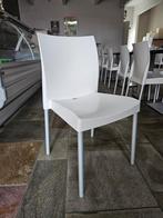Stoelen nog 21 stuks, Ophalen, Gebruikt