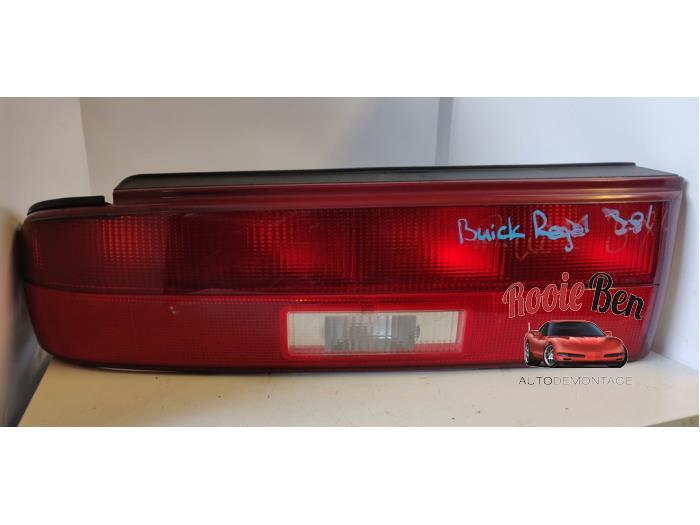 Achterlicht links van een Buick Regal, Auto-onderdelen, Verlichting, Amerikaanse onderdelen, Gebruikt, 3 maanden garantie, Ophalen of Verzenden