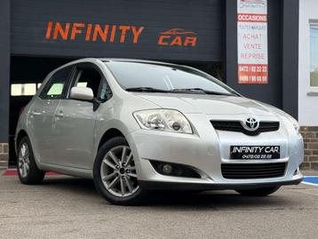 Toyota Auris 1.4i VVT-i Linea Luna (bj 2009) beschikbaar voor biedingen