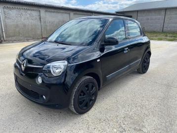 Propere Renault Twingo 1.0i 6-17 56000km gekeurd v verkoop, https://public.car-pass.be/vhr/4957ead1-e2a0-4950-927d-b2b90593aaa1