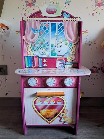 Speelgoed keukentje Disney beschikbaar voor biedingen