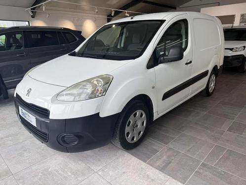 Peugeot Partner 1.6hdi///3places//airco///long châssis, Auto's, Bestelwagens en Lichte vracht, Bedrijf, Te koop, ABS, Airconditioning