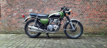 oldtimer moto HONDA CB500 Four