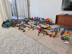 Heel veel duplo, verschillende sets en ook nog extra blokken, Kinderen en Baby's, Speelgoed | Duplo en Lego, Ophalen, Zo goed als nieuw