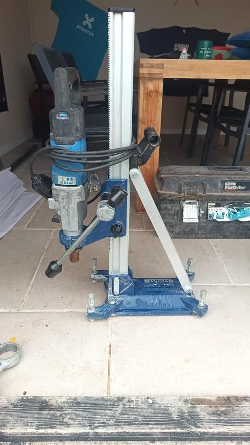 Diamantboormachine met boren en statief, Doe-het-zelf en Bouw, Gereedschap | Boormachines, Gebruikt, Overige typen, 600 watt of meer