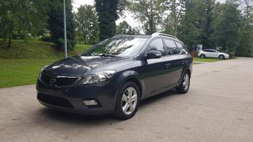 Kia Cee d Brek 1.6 Crdi Bj.2012 Met 162000 Km. 