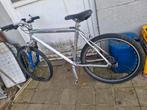 Fiets met aluminium kader, Ophalen