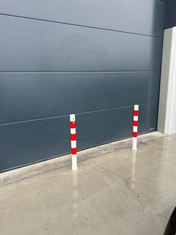uitneembare parkeerpaal met cilinderslot beschikbaar voor biedingen