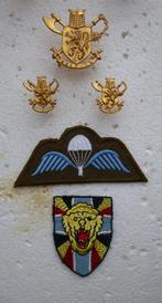 Setje 3de Para Goudkleurig, Ophalen of Verzenden, Landmacht, Embleem of Badge