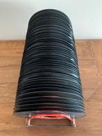 Lot single vinyl plaatjes allerlei op houder, Ophalen, Gebruikt