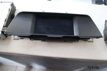 Navigatiescherm BMW 5 Serie F10 F11 LCI  9284973 beschikbaar voor biedingen