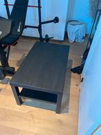 Salon tafel, Ophalen