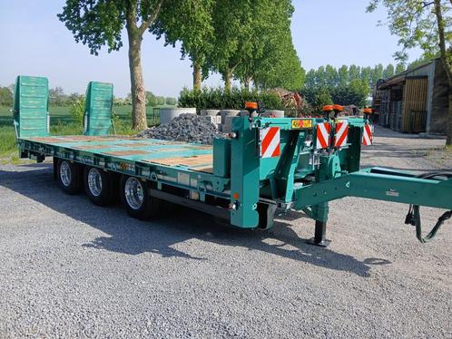 Zeer recente aanhangwagen dieplader met 3 assen, Doe-het-zelf en Bouw, Gereedschap | Overige machines, Zo goed als nieuw, Ophalen of Verzenden