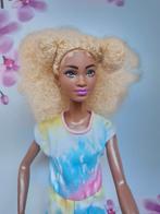 🩷 Barbie Pop Afro Haren, Verzamelen, Ophalen of Verzenden, Zo goed als nieuw, Pop, Levensecht of Reborn