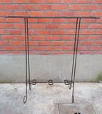 2 plantenstandaards smeedijzer antiek, Ophalen, Gebruikt
