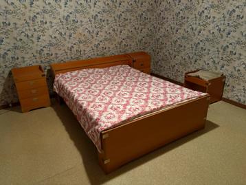 Slaapkamer te koop beschikbaar voor biedingen