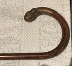 Bâton de marche, Envoi, Utilisé