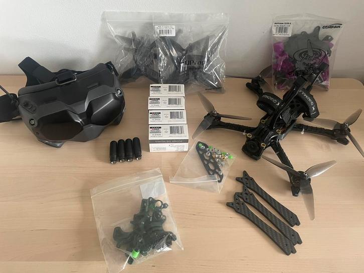 Fpv, Hobby & Loisirs créatifs, Modélisme | Radiocommandé & Téléguidé | Hélicoptères & Quadricoptères, Comme neuf, Enlèvement ou Envoi