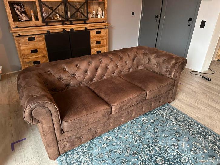 Canapé chesterfield 3 places, Maison & Meubles, Canapés | Salons, Comme neuf, Enlèvement