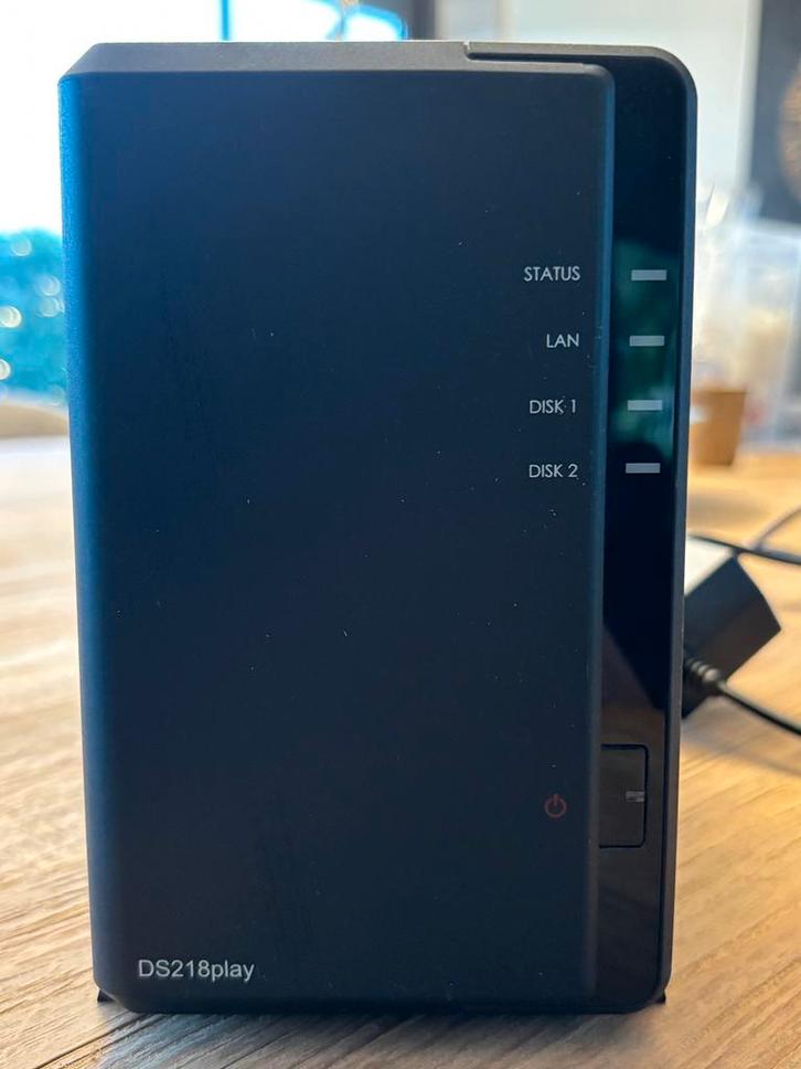 NAS Synology DS218play + 12 TB WD Red, Informatique & Logiciels, NAS, Comme neuf, Enlèvement