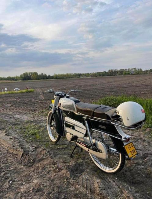 Prachtige Magneet Globemaster 1963, Vélos & Vélomoteurs, Cyclomoteurs | Oldtimers & Ancêtres, Autres marques, Classe B (45 km/h)