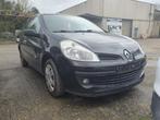 Renault Clio 1.2i Eerste Eigenaar met maar 99000km Gekeurd., Auto's, Voorwielaandrijving, USB, Stof, Zwart