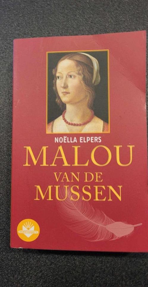 malou van de mussen   noella elpers, Boeken, Kinderboeken | Jeugd | 13 jaar en ouder, Zo goed als nieuw, Ophalen