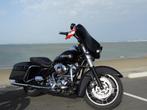 Harley Davidson Street Glide noir vif, Particulier, 2 cylindres, Tourisme, Plus de 35 kW