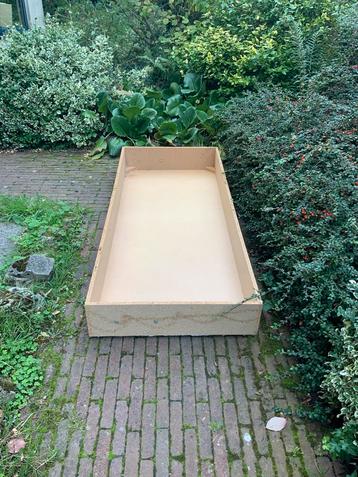 Grote houten bak/kist, diverse doeleinden beschikbaar voor biedingen