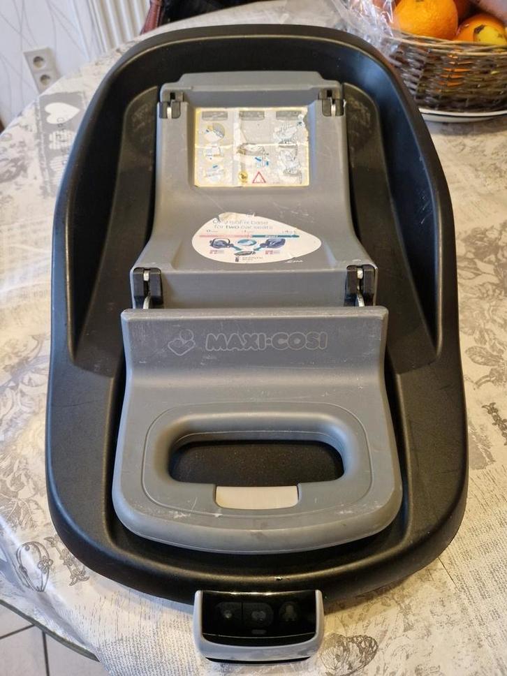 Maxi-Cosi familyfix, Kinderen en Baby's, Autostoeltjes, Gebruikt, Maxi-Cosi, Isofix, Ophalen of Verzenden