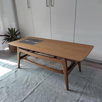 Vintage Wébé salontafel n 16 beschikbaar voor biedingen