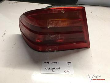Mercedes W210 sedan 1998 Achterlicht Links beschikbaar voor biedingen