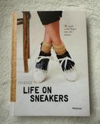 Evi Renaux - Life on sneakers, Ophalen of Verzenden, Zo goed als nieuw, Evi Renaux