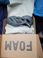 Yeezy Foam Runner Onyx 9US, Kleding | Heren, Ophalen, Nieuw