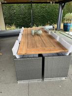 Tafel in tropisch hout met inox poten en 8 wicker zeteltjes, Tuin en Terras, Ophalen, Wicker