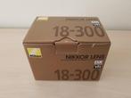 Objectif Nikon 18-300 1/3.5-6.3G ED VR, Ophalen of Verzenden, Zo goed als nieuw, Telelens