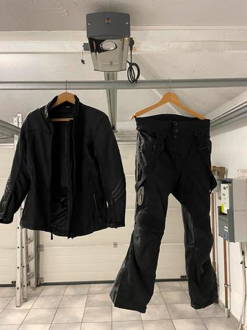Motorpak voor dames ( broek/jas). Merk: Richa. beschikbaar voor biedingen