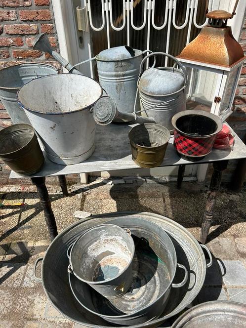 Allerlei zinken baden , emmers, gieters, Tuin en Terras, Gieters, Ophalen