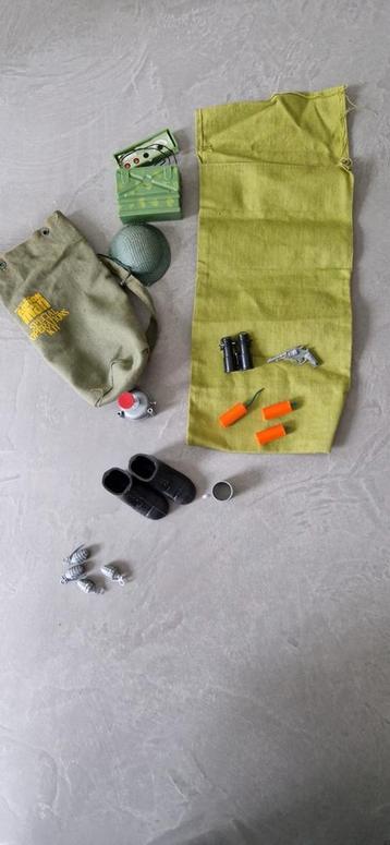 Action man Palitoy. Special operations kit.