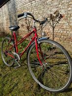 Vélo Peugeot vintage, Fietsen en Brommers, Fietsen | Dames | Sportfietsen en Toerfietsen, Ophalen, Zo goed als nieuw