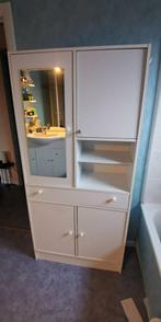 Armoire de rangement pour salle de bain ou autre, Enlèvement