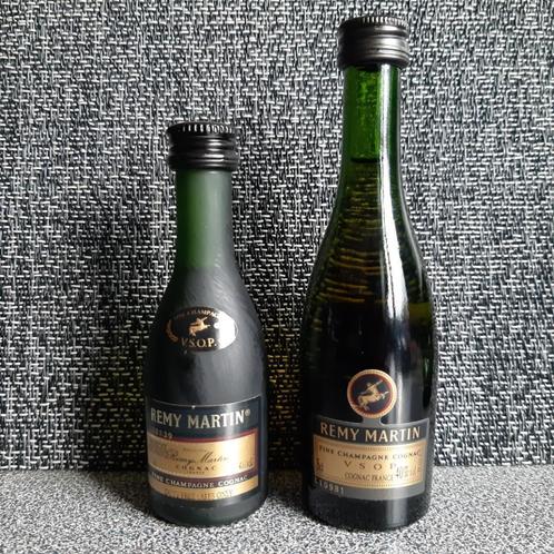 Lot de 2 mignonettes - Cognac - Remy Martin, Verzamelen, Overige Verzamelen, Gebruikt, Ophalen of Verzenden