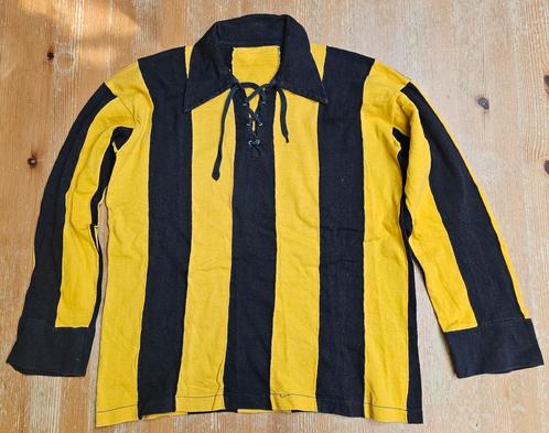 Lierse S.V. 1959-1960 Origineel Wedstrijdshirt zeldzaam!, Verzamelen, Sportartikelen en Voetbal, Zo goed als nieuw, Shirt, Ophalen of Verzenden